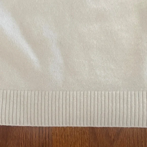 Quince Mongolian Cashmere Oversized Crewneck sweater-small - Picture 4 of 7